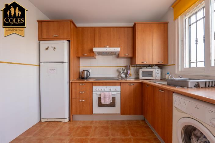 Image No.12-2 Bed Townhouse for sale