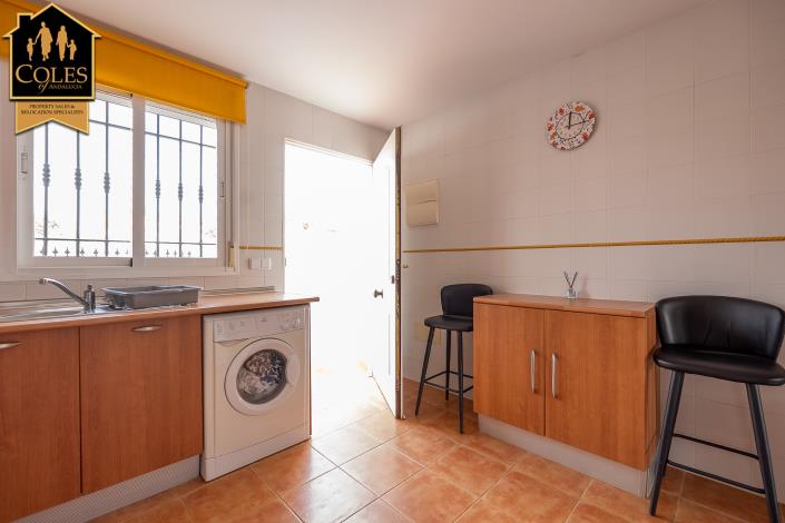 Image No.13-2 Bed Townhouse for sale