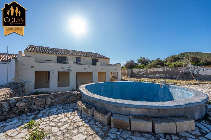 Image No.8-5 Bed Cortijo for sale