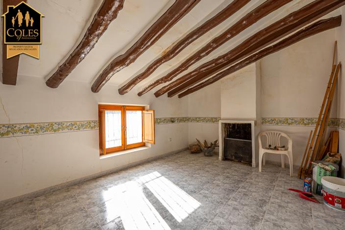 Image No.25-5 Bed Cortijo for sale