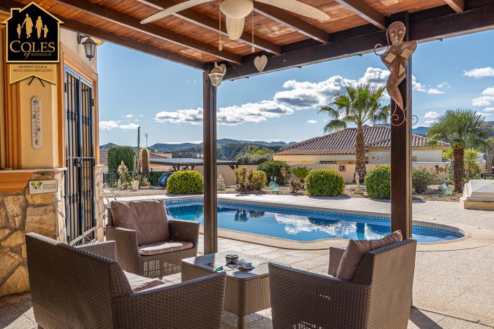 Image No.7-3 Bed Villa / Detached for sale