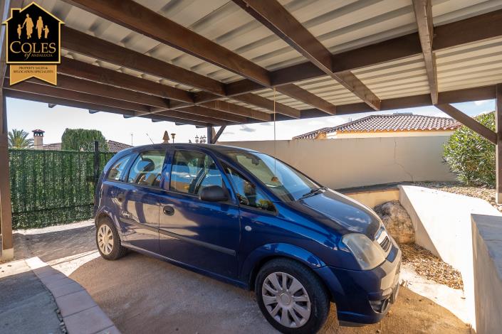 Image No.8-3 Bed Villa / Detached for sale