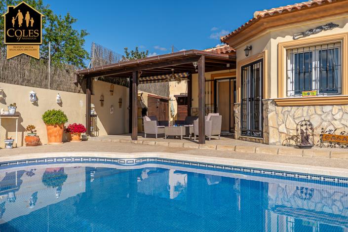 Image No.10-3 Bed Villa / Detached for sale