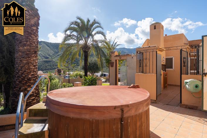 Image No.7-3 Bed Villa / Detached for sale