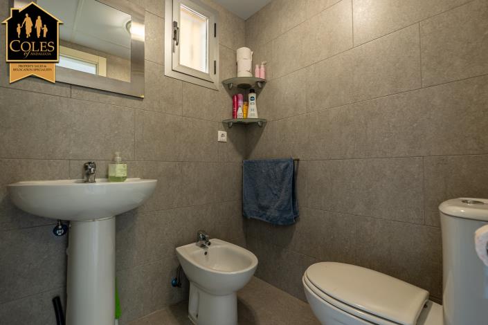 Image No.10-3 Bed Apartment for sale