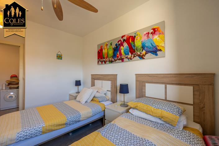 Image No.15-3 Bed Apartment for sale