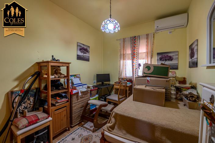 Image No.17-3 Bed Villa / Detached for sale