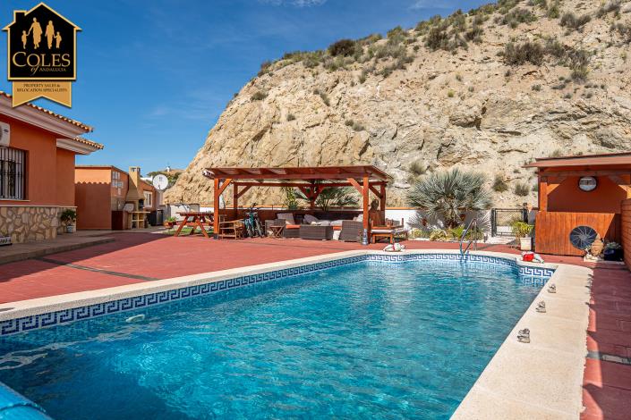 Image No.29-3 Bed Villa / Detached for sale