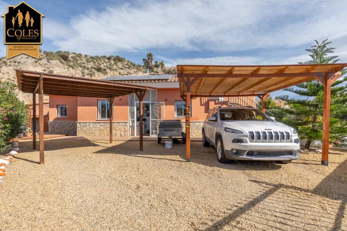 Image No.31-3 Bed Villa / Detached for sale