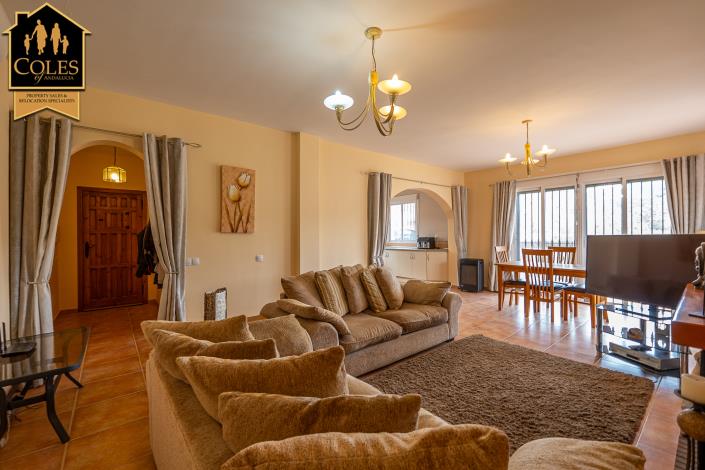 Image No.16-3 Bed Villa / Detached for sale