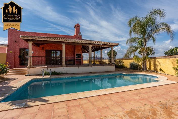 Image No.3-4 Bed Villa / Detached for sale