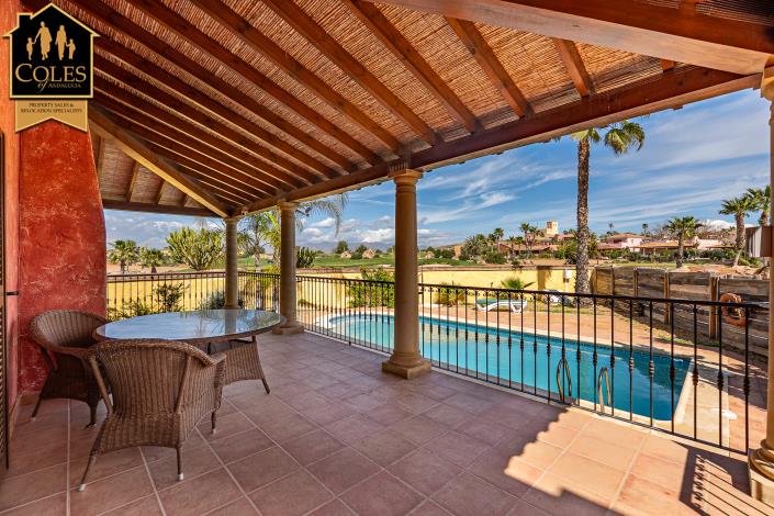 Image No.6-4 Bed Villa / Detached for sale