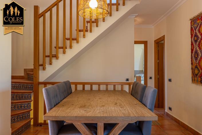 Image No.13-4 Bed Villa / Detached for sale