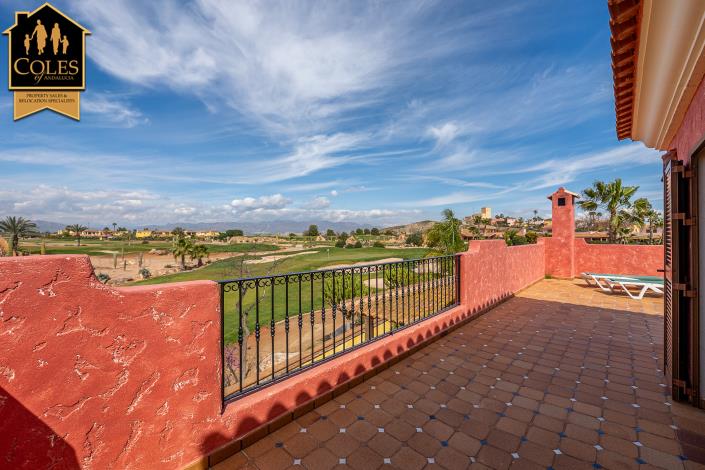 Image No.28-4 Bed Villa / Detached for sale