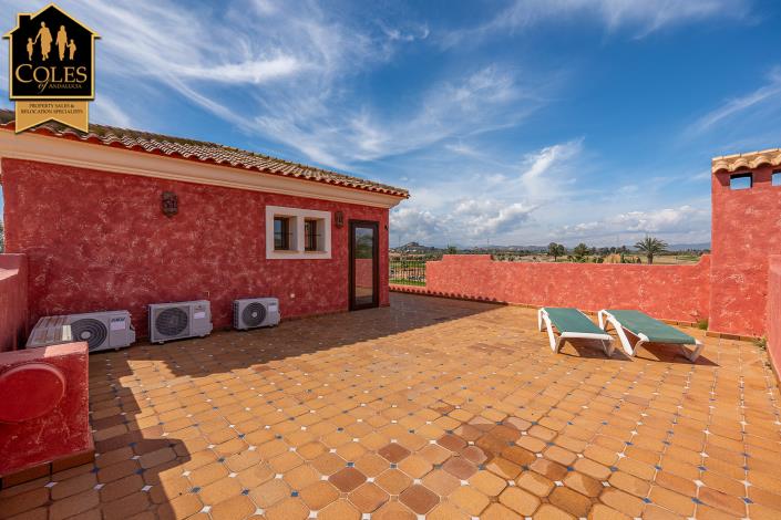 Image No.30-4 Bed Villa / Detached for sale