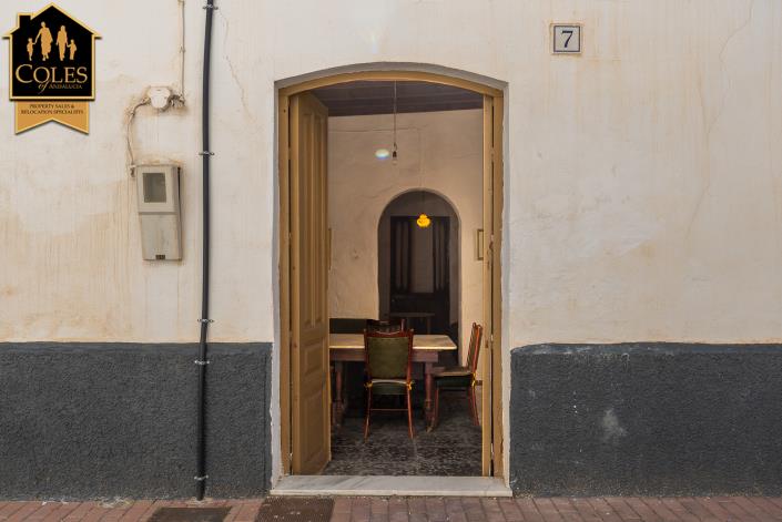 Image No.4-2 Bed Townhouse for sale