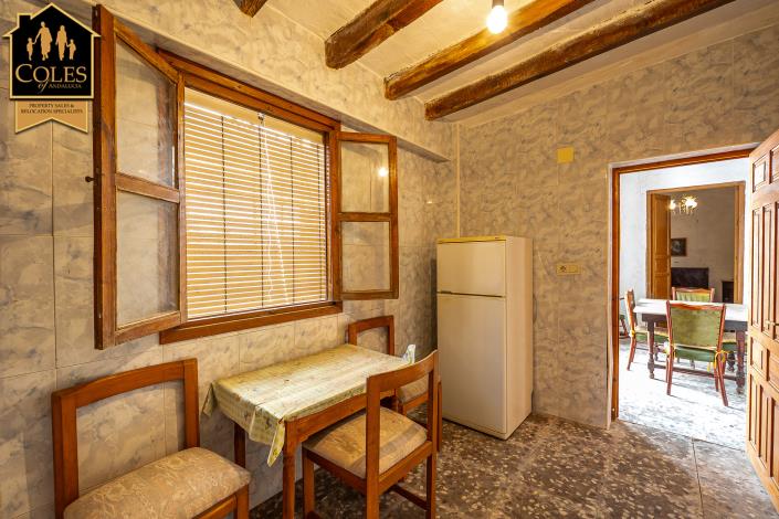 Image No.10-2 Bed Townhouse for sale