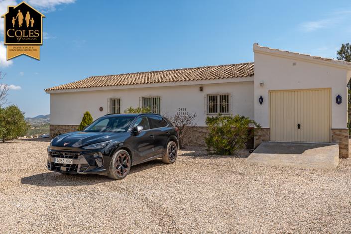 Image No.5-3 Bed Villa / Detached for sale