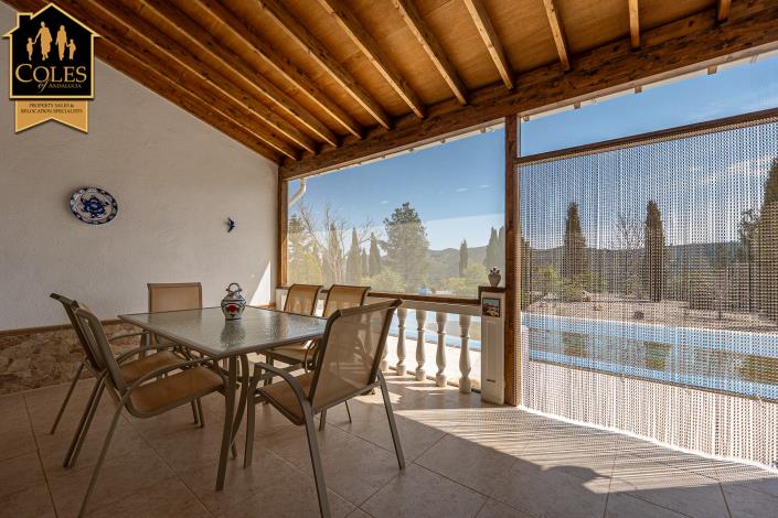 Image No.8-3 Bed Villa / Detached for sale