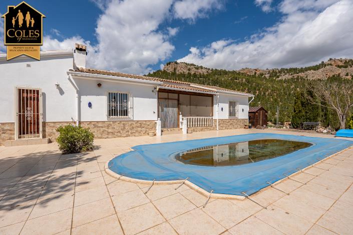 Image No.10-3 Bed Villa / Detached for sale