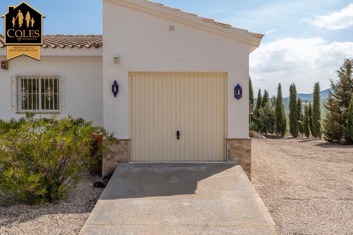 Image No.30-3 Bed Villa / Detached for sale