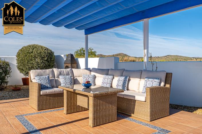 Image No.41-4 Bed Villa / Detached for sale