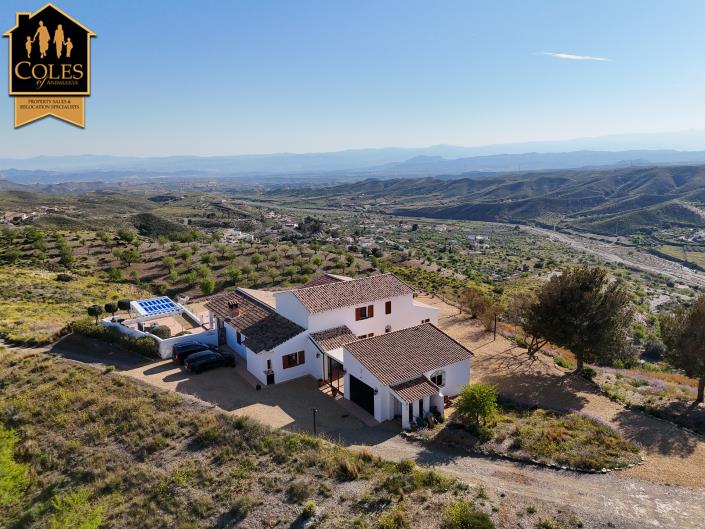 Image No.56-4 Bed Villa / Detached for sale