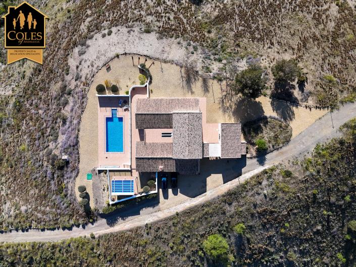 Image No.58-4 Bed Villa / Detached for sale