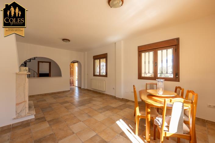 Image No.7-4 Bed Villa / Detached for sale