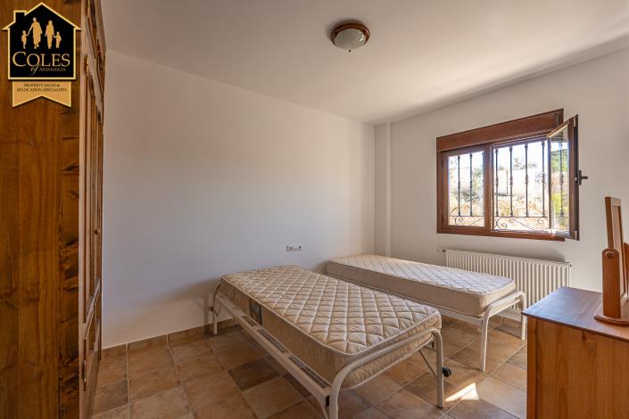 Image No.17-4 Bed Villa / Detached for sale