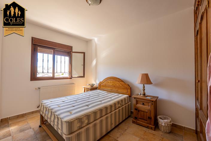 Image No.21-4 Bed Villa / Detached for sale