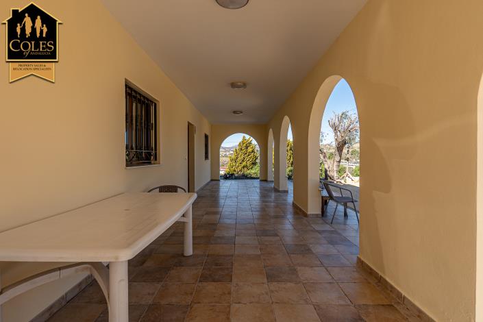 Image No.31-4 Bed Villa / Detached for sale