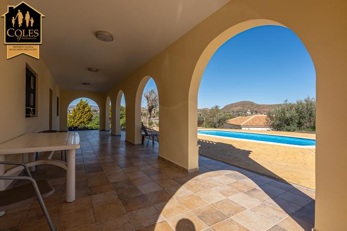 Image No.30-4 Bed Villa / Detached for sale