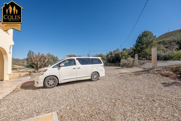 Image No.34-4 Bed Villa / Detached for sale