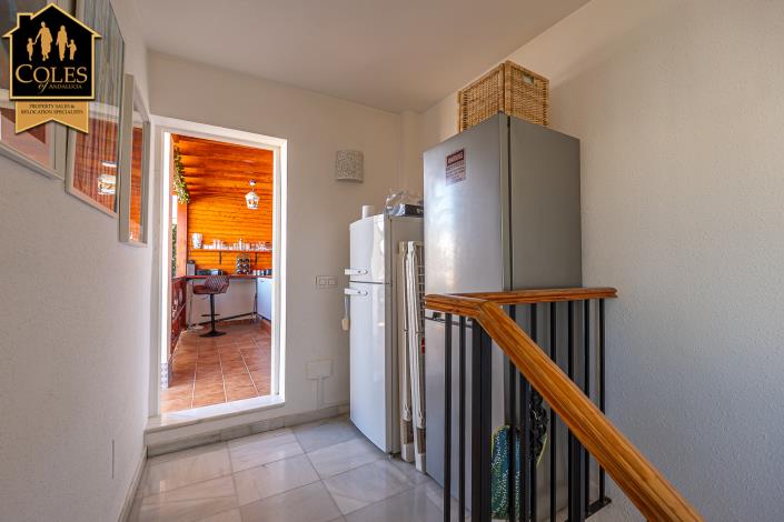 Image No.21-3 Bed Townhouse for sale