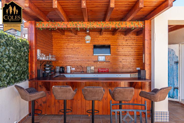 Image No.22-3 Bed Townhouse for sale