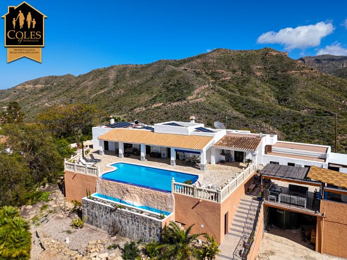 Image No.3-3 Bed Villa / Detached for sale