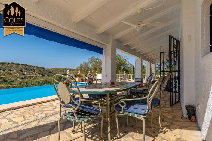 Image No.32-3 Bed Villa / Detached for sale