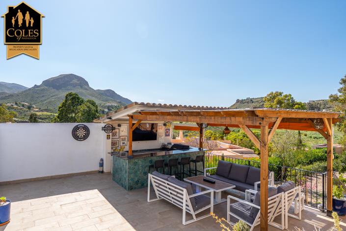 Image No.36-3 Bed Villa / Detached for sale