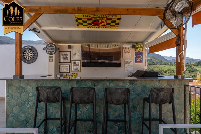 Image No.39-3 Bed Villa / Detached for sale