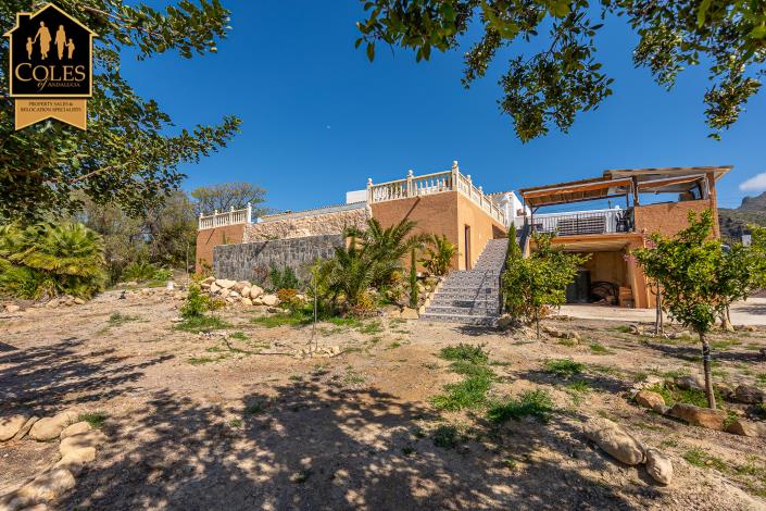 Image No.45-3 Bed Villa / Detached for sale