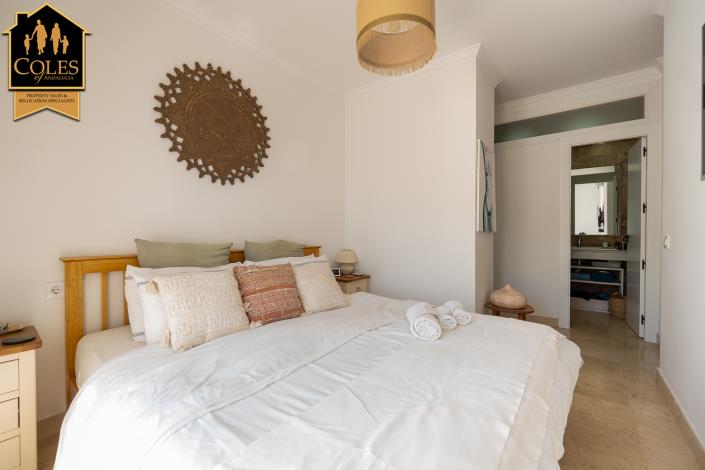 Image No.13-3 Bed Apartment for sale