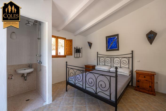 Image No.9-7 Bed Cortijo for sale