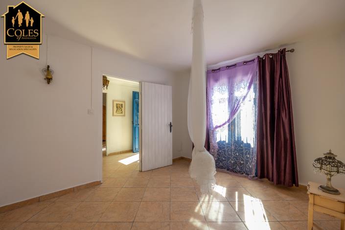 Image No.15-7 Bed Cortijo for sale