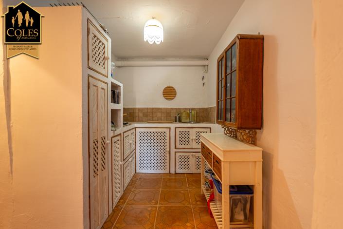 Image No.20-7 Bed Cortijo for sale