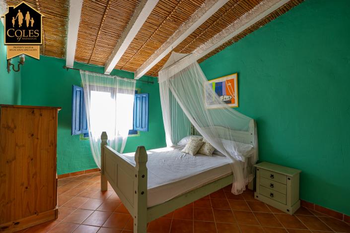 Image No.30-7 Bed Cortijo for sale