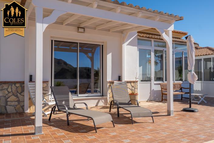 Image No.6-3 Bed Villa / Detached for sale