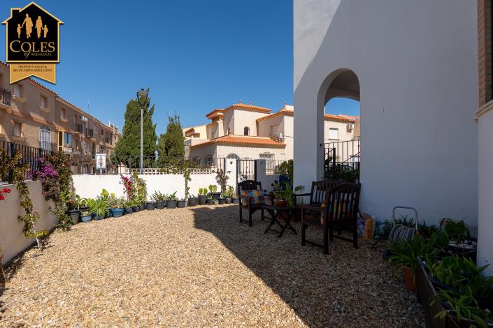 Image No.8-3 Bed Townhouse for sale