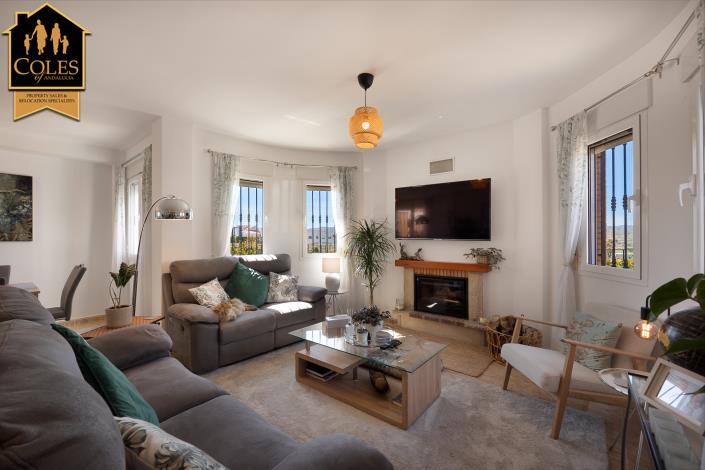 Image No.9-3 Bed Townhouse for sale