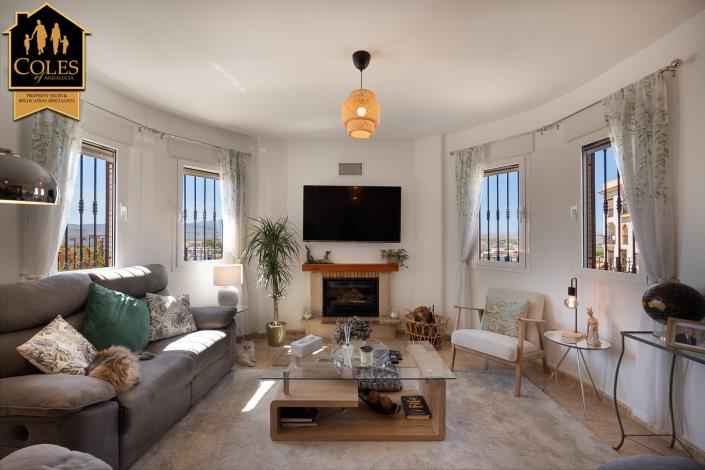 Image No.11-3 Bed Townhouse for sale